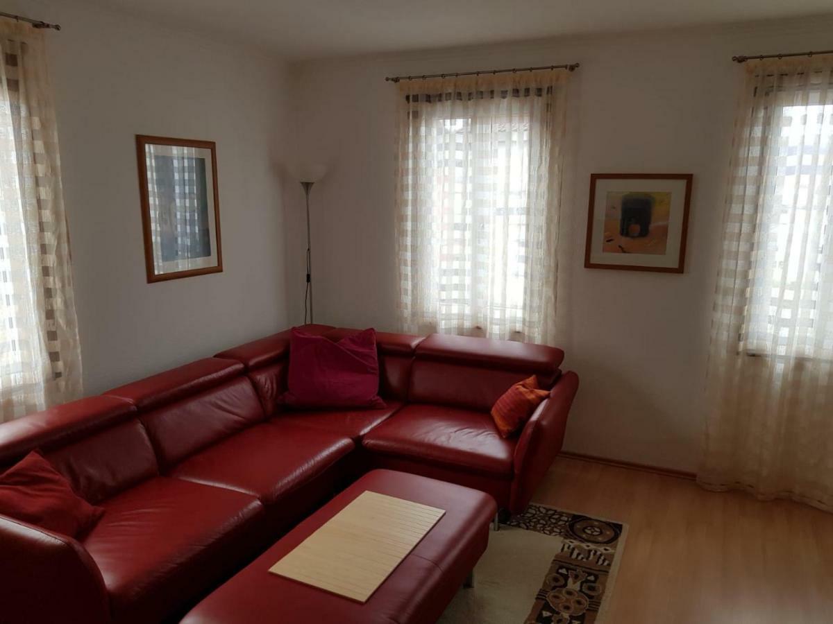 Ferienwohnung Zentrumsnah Esslingen am Neckar Esterno foto